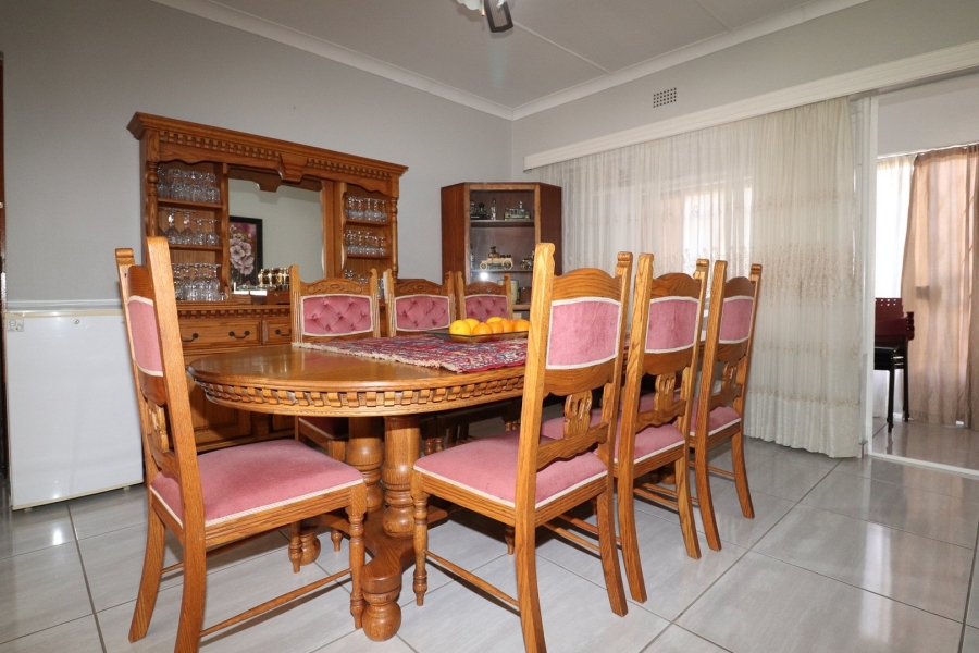 4 Bedroom Property for Sale in Flamwood North West